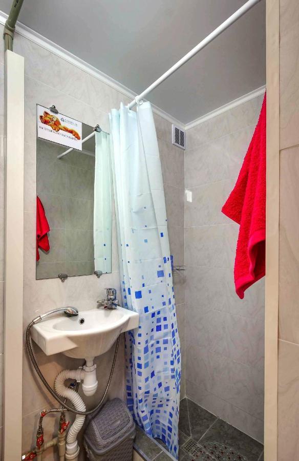 Yourhouse На Розыбакиева Утепова Недалеко От Меги Almaty Exterior photo